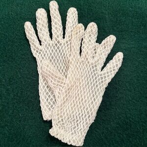 Vintage Stetson White Lattice Gloves Tea Party Dress Up Fishnet